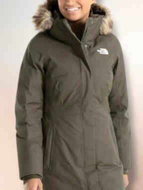 The North Face Women's Olive Green Puffer Parka  with Faux Fur Hood size L